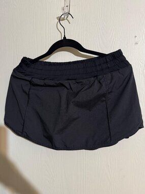 LULULEMON Track Attack Short Black Sz 8